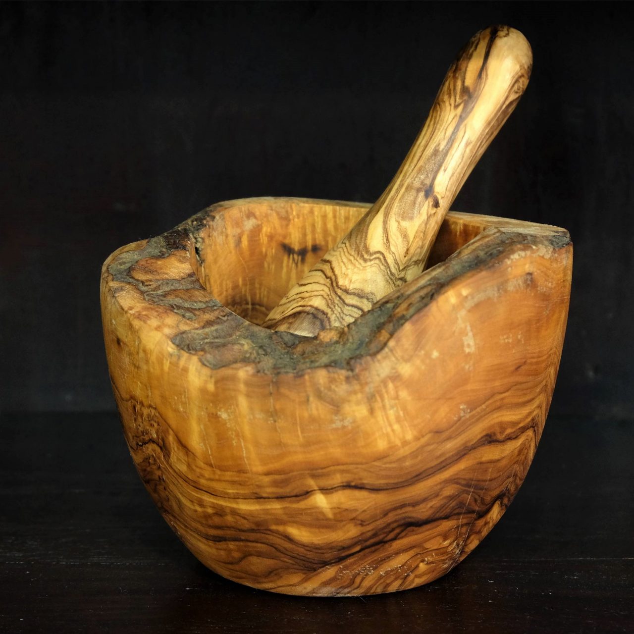 Lot D'ustensiles De Cuisine Anciens : Mortier Et Pilon En Bois + Boîte à Sel